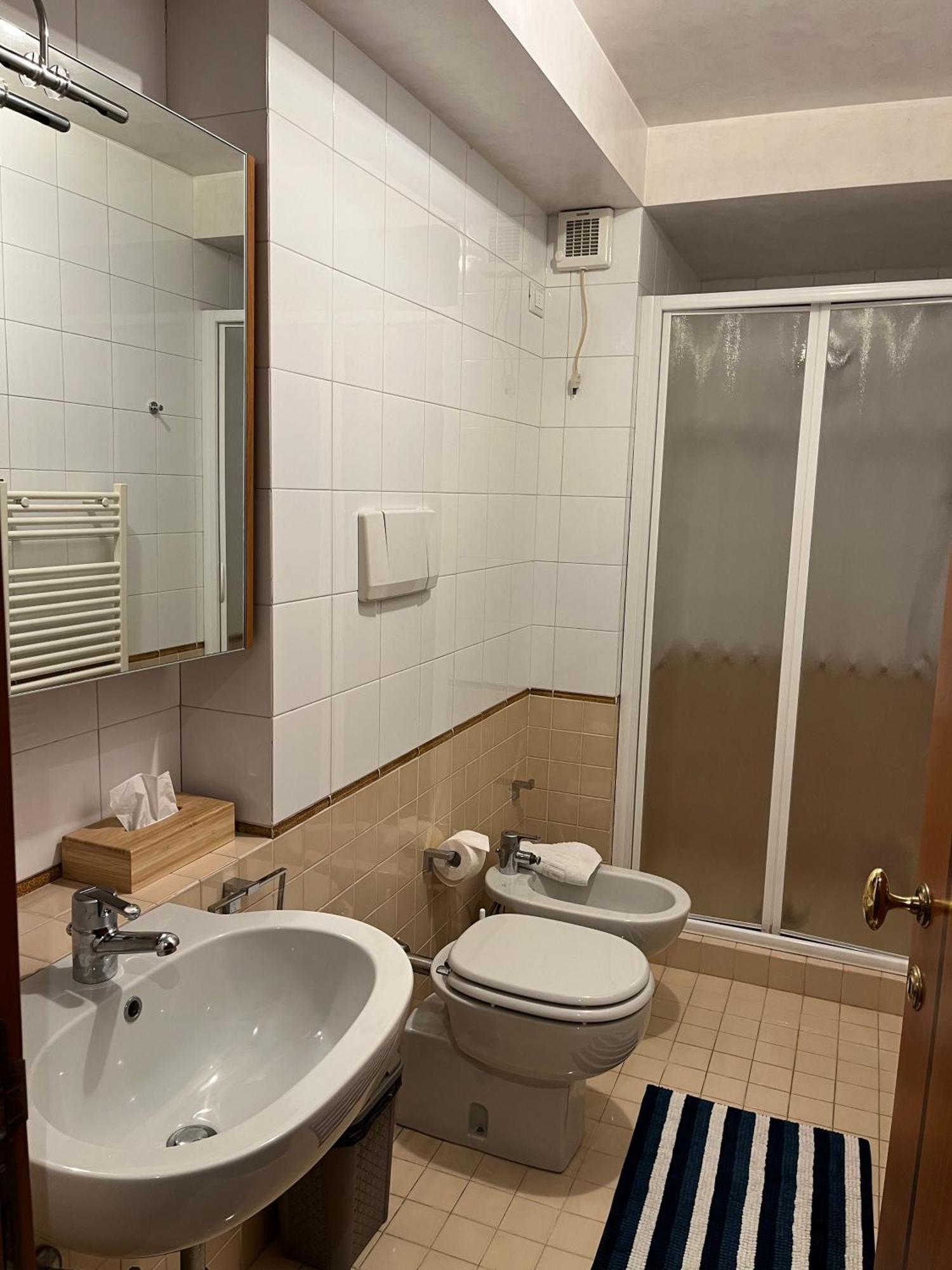 Il Campanile Apartment Vicenza Bagian luar foto
