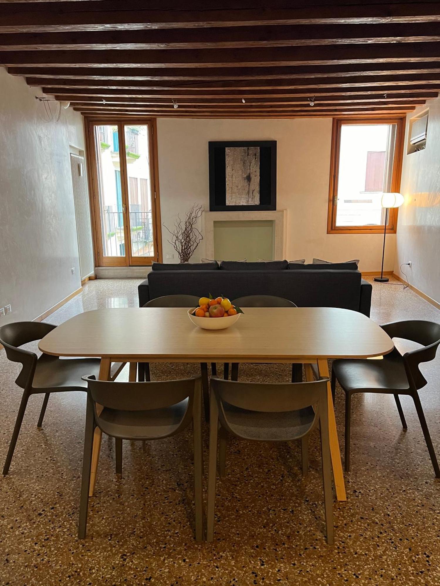 Il Campanile Apartment Vicenza Bagian luar foto